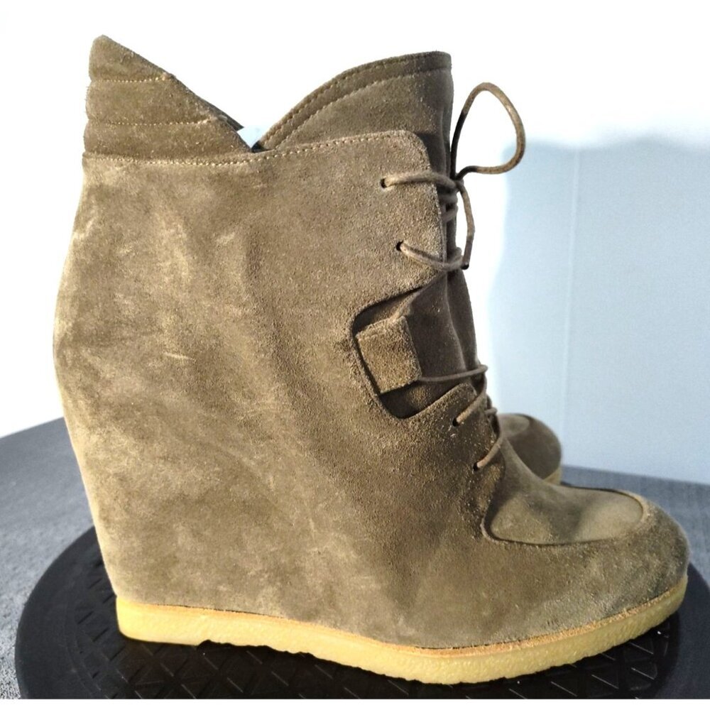 STUART WEITZMAN Women's Greater Combat Platform Hiker Boots Olive Green Suede No
